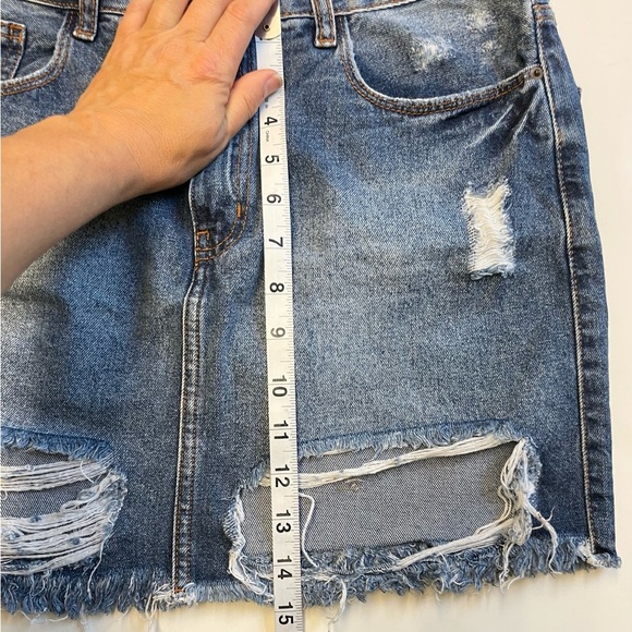 John John distressed 90s inspired 100%cotton denim jean skirt women's size Small - Picture 11 of 11